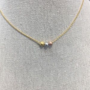 💎Dainty tri spheres necklace💎
